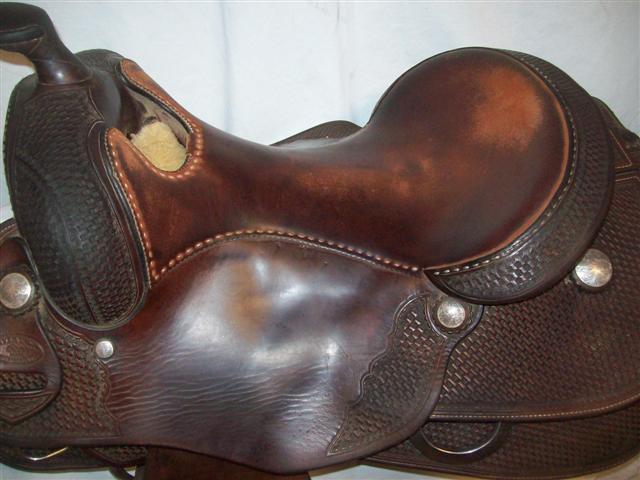 Used Saddle:- Image Number:2